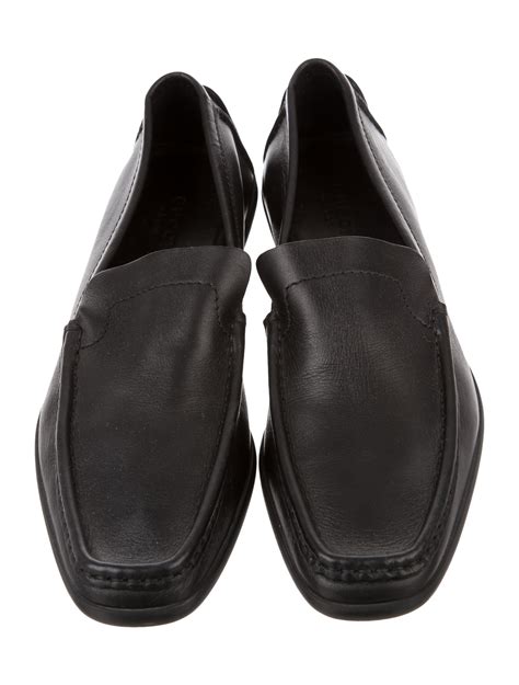 gucci loafers sqaure toe box|best Gucci loafers men.